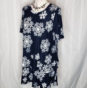 Let it snow half sleeve tiered Tunic by a&d